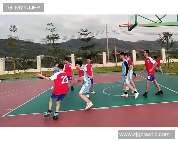 大分山神与福岗黄蜂的激烈对决揭示了日本职业篮球的魅力与竞争力 大分山神与福岗黄蜂的激烈对决揭示了日本职业篮球的魅力与竞争力