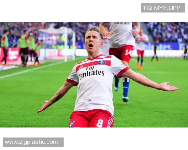 桑德豪森与基尔的激烈对决揭示德乙赛季新动态与球队实力对比 桑德豪森与基尔的激烈对决揭示德乙赛季新动态与球队实力对比