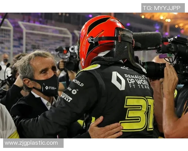 汉密尔顿与基尔马比赛直播全程回顾精彩瞬间与赛后分析 汉密尔顿与基尔马比赛直播全程回顾精彩瞬间与赛后分析