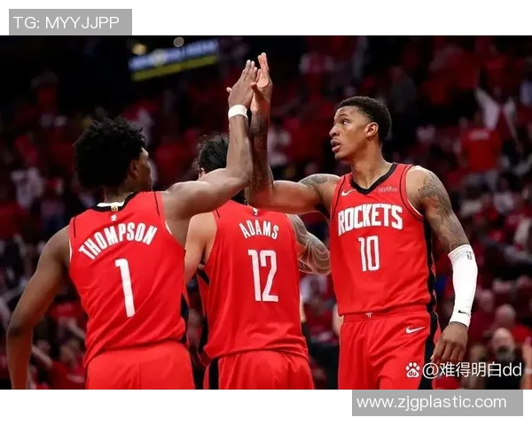 火箭与快船激战西部半决赛谁能挺进决赛争夺总冠军荣耀 火箭与快船激战西部半决赛谁能挺进决赛争夺总冠军荣耀