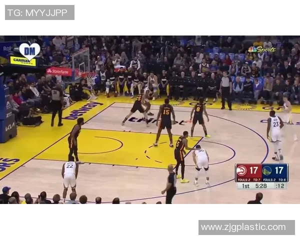 2017年NBA勇士与老鹰精彩对决回放全程回顾与分析