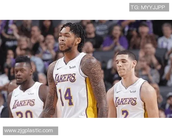 勇士与爵士激战5月9日季后赛巅峰对决精彩回顾与分析 勇士与爵士激战5月9日季后赛巅峰对决精彩回顾与分析