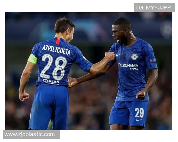 墨尔本胜利与新城堡联的激烈对决展现足球魅力与团队精神 墨尔本胜利与新城堡联的激烈对决展现足球魅力与团队精神