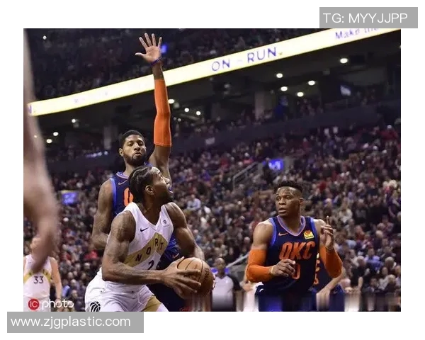 火箭队与猛龙队激战正酣互动直播带你感受篮球魅力 火箭队与猛龙队激战正酣互动直播带你感受篮球魅力