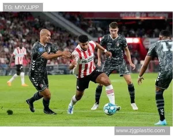 荷甲联赛精彩对决埃门主场迎战海牙争夺三分荣耀